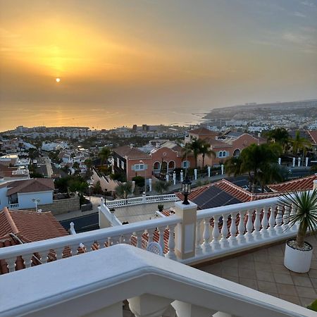 Boutique Villa Leicht & Friends Costa Adeje  ภายนอก รูปภาพ