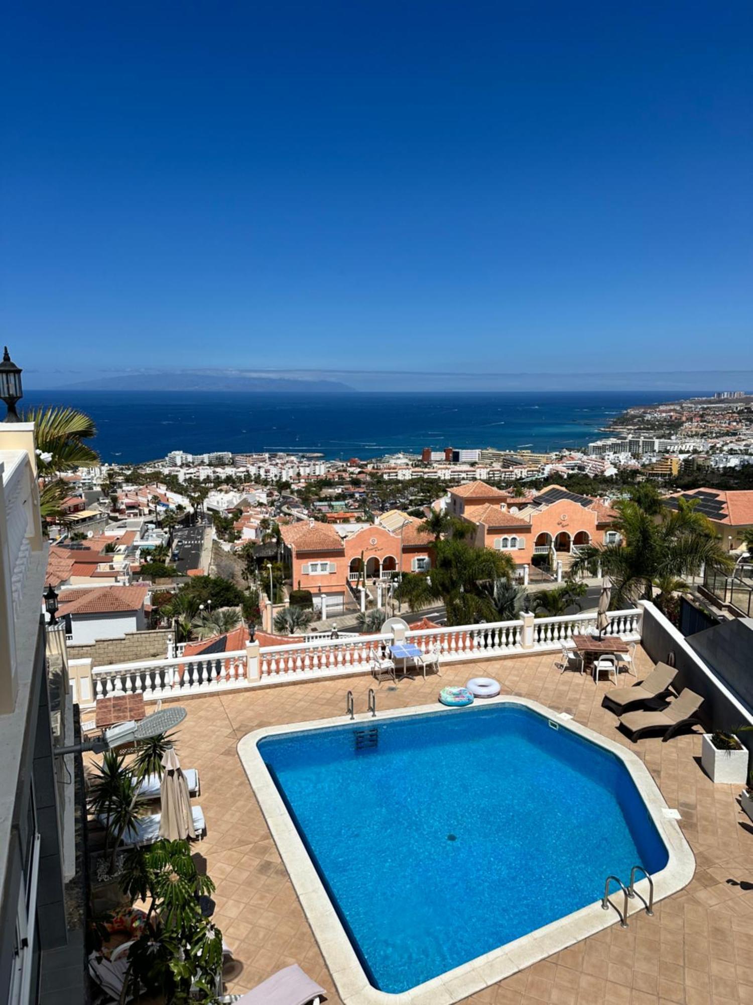 Boutique Villa Leicht & Friends Costa Adeje  ภายนอก รูปภาพ