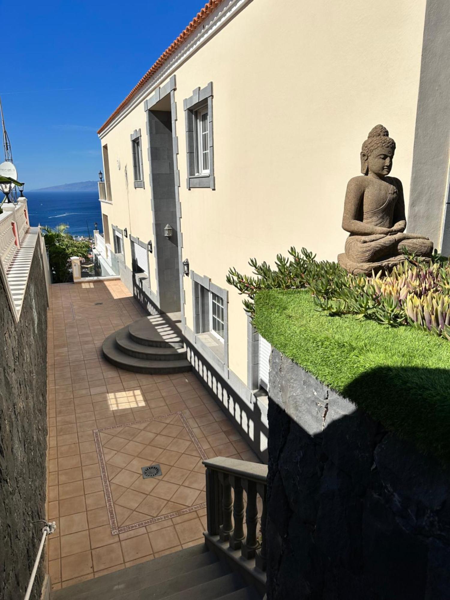 Boutique Villa Leicht & Friends Costa Adeje  ภายนอก รูปภาพ
