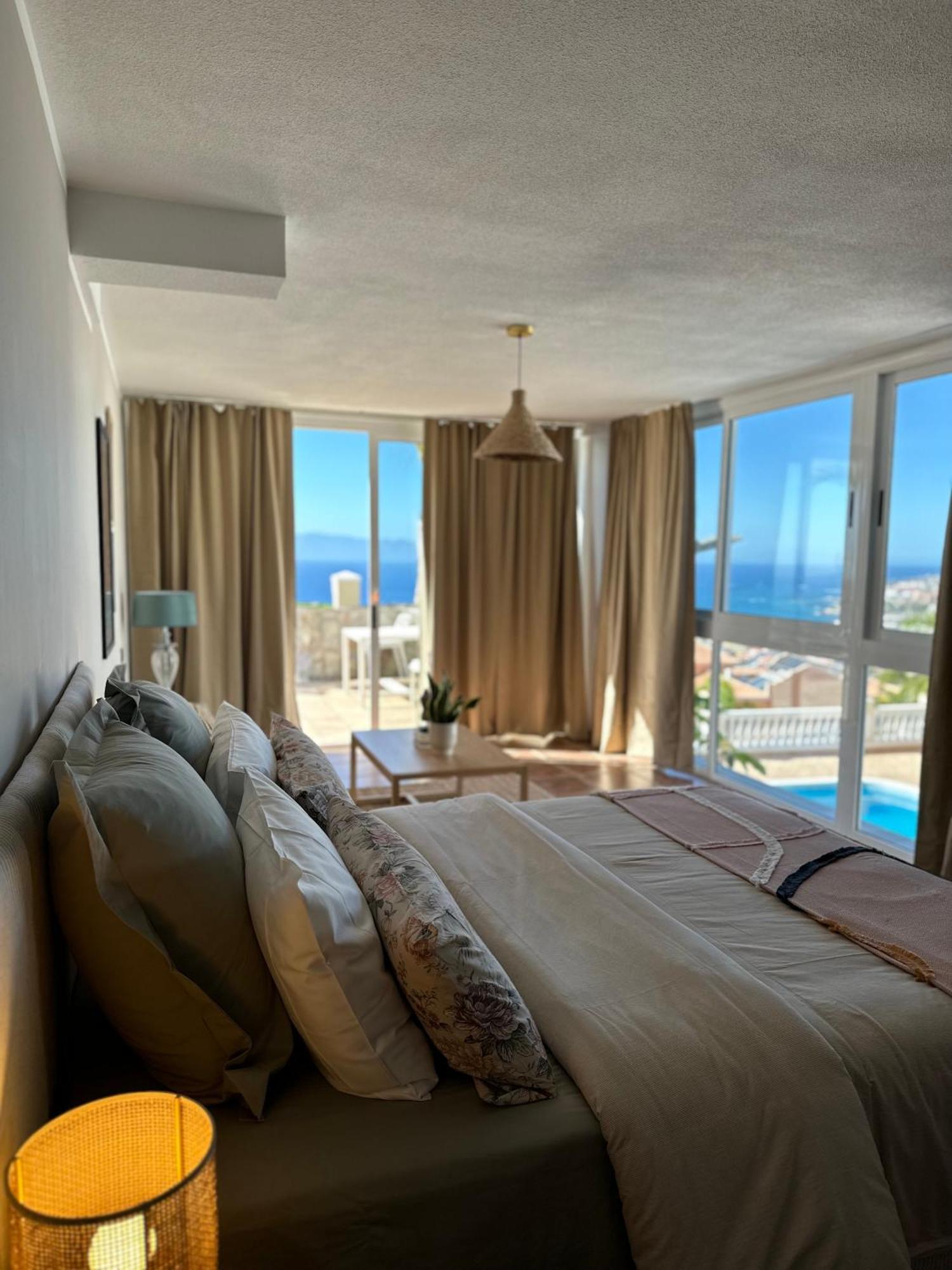 Boutique Villa Leicht & Friends Costa Adeje  ภายนอก รูปภาพ