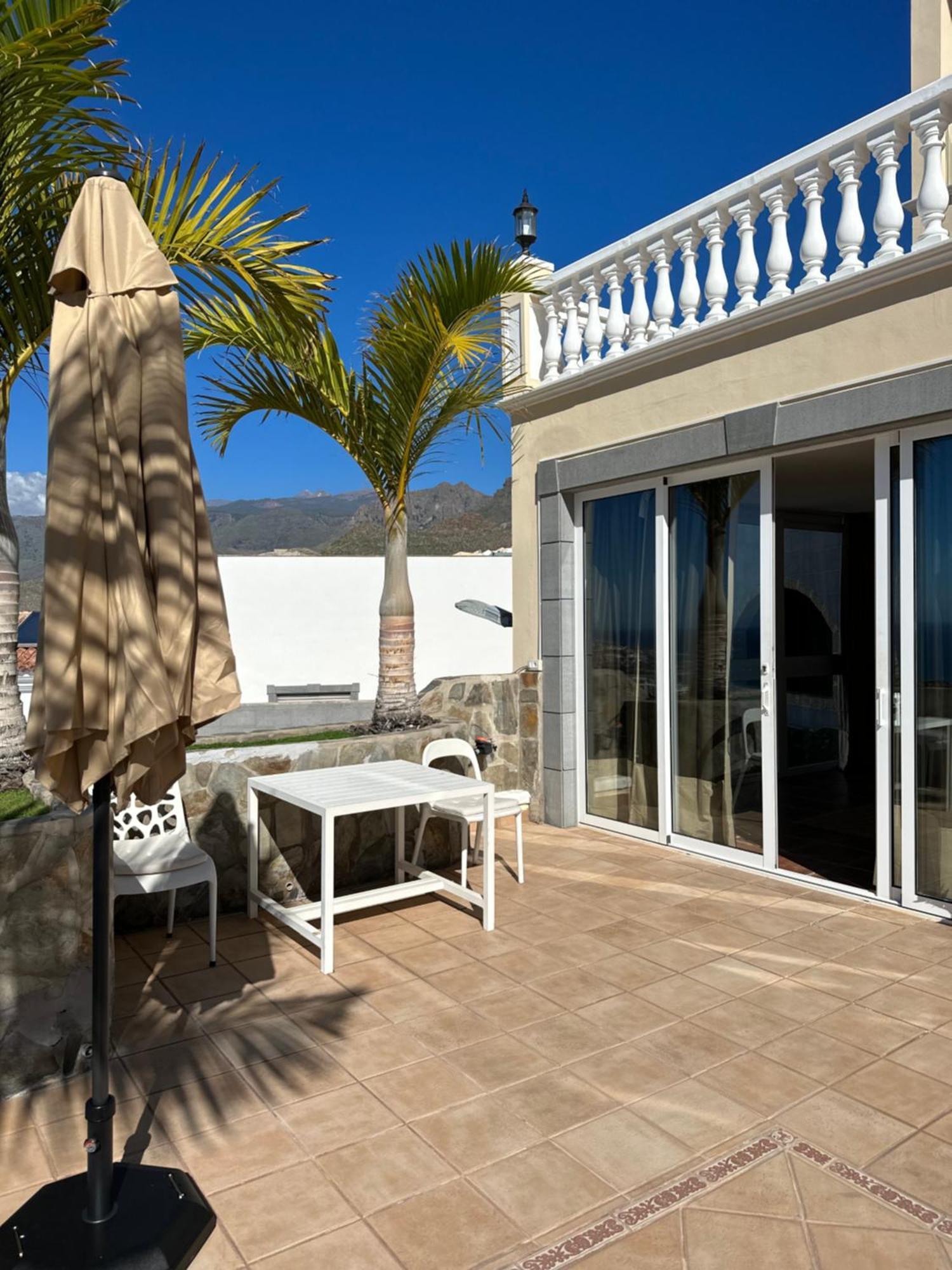 Boutique Villa Leicht & Friends Costa Adeje  ภายนอก รูปภาพ