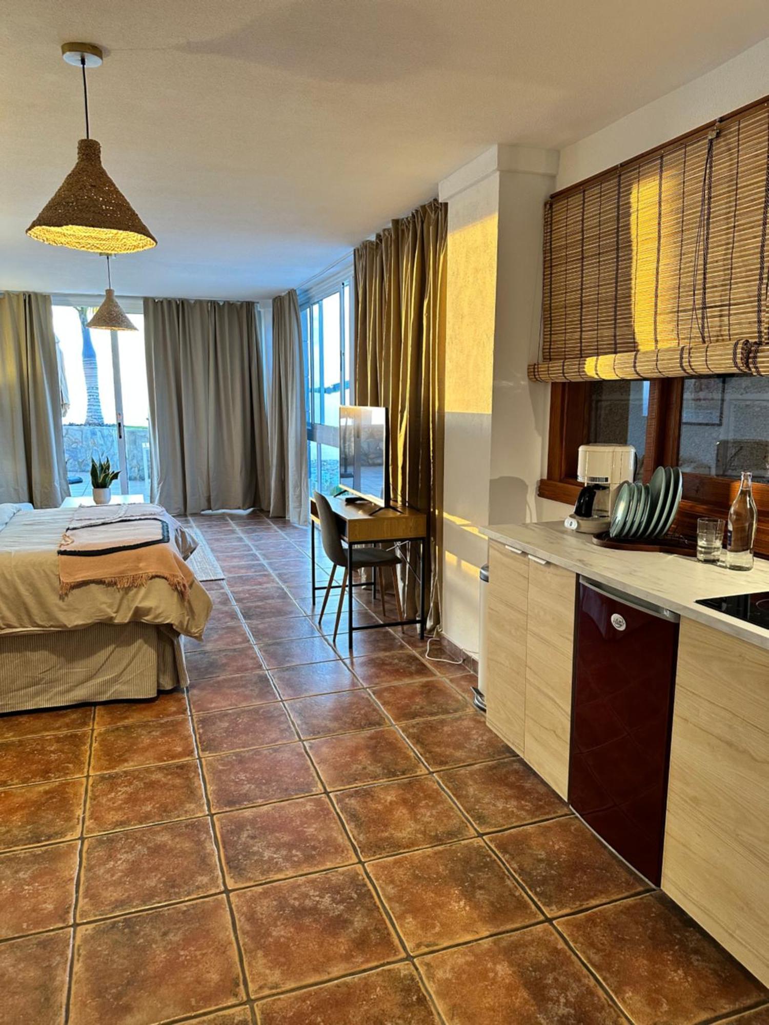 Boutique Villa Leicht & Friends Costa Adeje  ภายนอก รูปภาพ