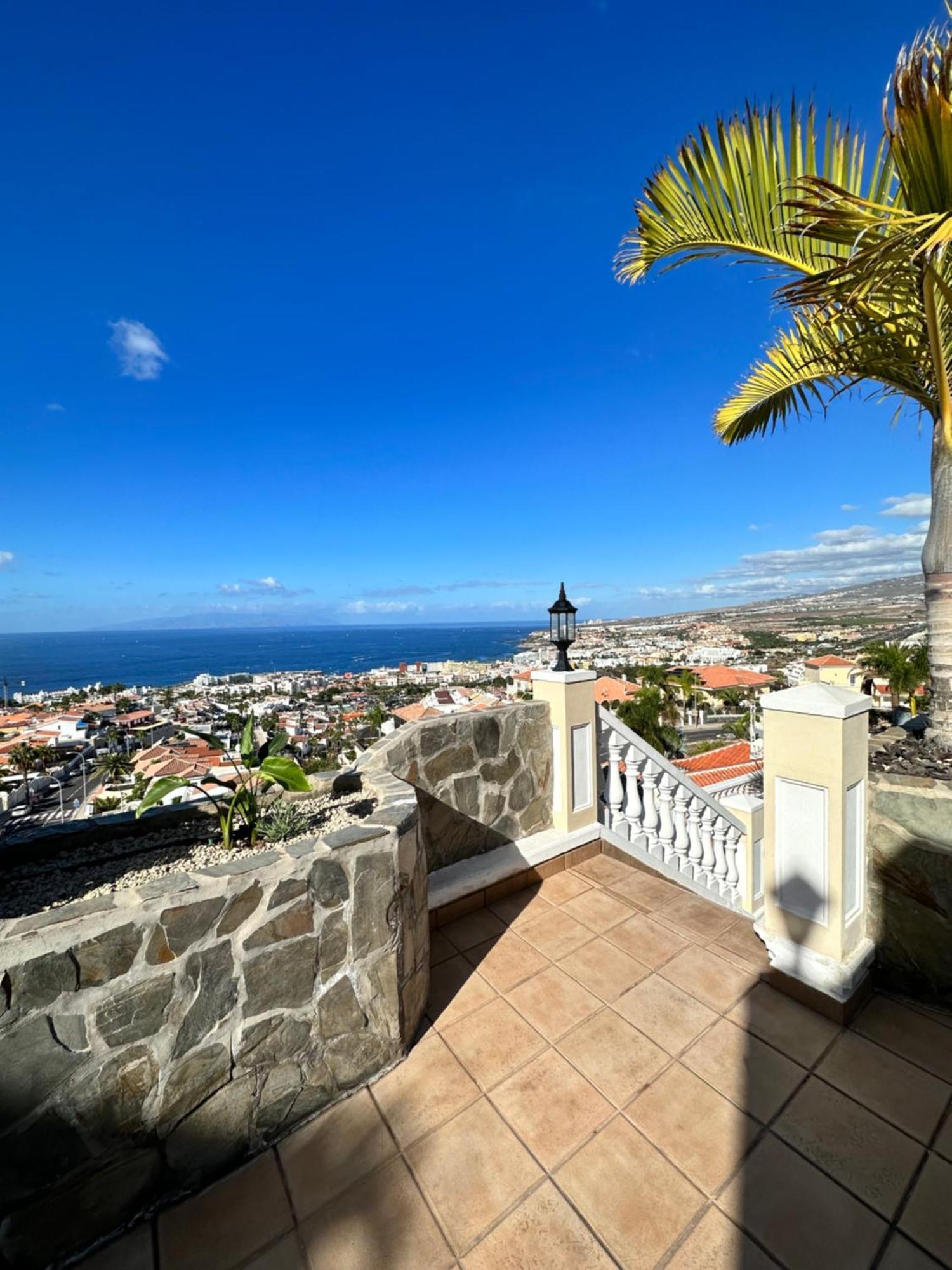 Boutique Villa Leicht & Friends Costa Adeje  ภายนอก รูปภาพ